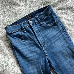 🌟2 FOR $15🌟 A&F Blue Jeggings | Size 28 / 6